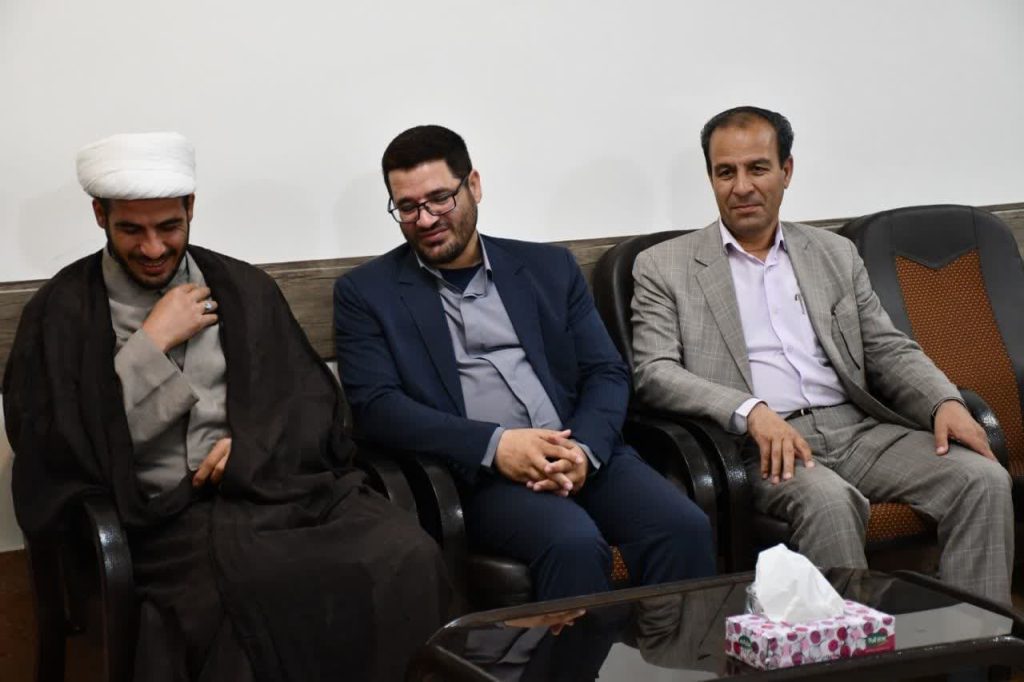 دیدار رئیس حوزه قضایی بخش فیرورق با امام جمعه شهرستان خوی