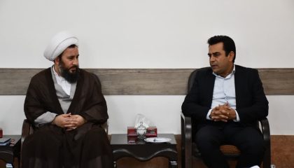 دیدار سرپرست اداره حفاظت محیط زیست شهرستان خوی با امام جمعه شهرستان خوی بمناسبت هفته محیط زیست