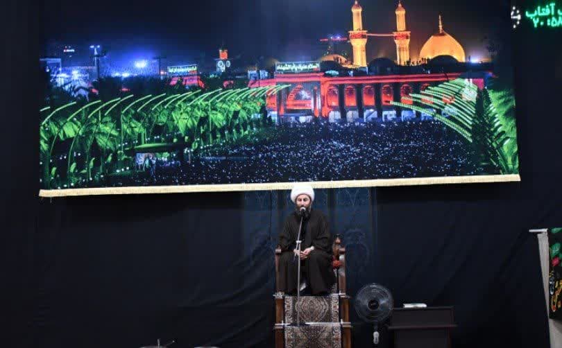 حضور و سخنرانی امام جمعه شهرستان خوی در همایش مسئولان و دبیران شورای امر به معروف و نهی از منکر ادارات و نهاد های حاکمیتی شهرستان خوی در سالن شهید برگزینی