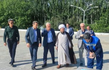 بازدید امام جمعه شهرستان خوی با همراهی فرماندار خوی از شرکت آب و فاضلاب در هفته صرفه‌جویی
