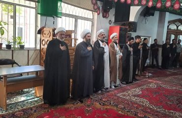 حضور امام جمعه شهرستان خوی در مراسم عزاداری و سخنرانی بمناسبت سالروز شهادت امام رضا (علیه السّلام) در بقعه متبرکه شیخ نوایی