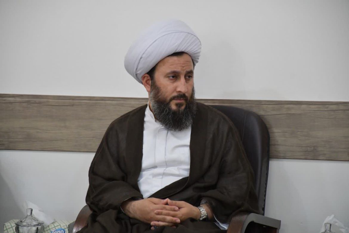 دیدار اساتید،حافظان و قاریان موسسه قرآنی فضیلت با امام جمعه شهرستان خوی