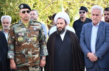 حضور امام جمعه شهرستان خوی در مراسم غبارروبی وعطرافشانی گلزار مطهر شهدای خوی بمناسبت هفته دولت