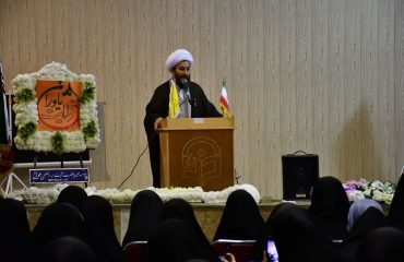 سخنرانی امام جمعه شهرستان خوی در دوره توانمند سازی یاوران ولایت بسیج دانش آموزی استان آذربایجان غربی در شهر خوی (بخش خواهران )