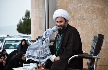 سخنرانی امام جمعه شهرستان خوی در مراسم عصر تاسوعای حسینی محرم الحرام ۱۴۴۷ در تپه شهدای گمنام خوی