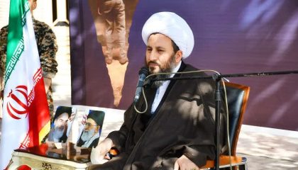 افتتاح نمایشگاه‌ پایگاه های اسوه سپاه خوی با حضور امام جمعه شهرستان خوی 🔹 مراسم افتتاحیه نمایشگاه‌ پایگاه های اسوه سپاه شهرستان خوی، صبح امروز با حضور حجت الاسلام والمسلمین قاسم‌خانی امام جمعه شهرستان خوی، سردار آقائی فرمانده سپاه پاسداران انقلاب اسلامی خوی ،مهندس نصرالله پور شهردار خوی و جمعی از مسئولین شهرستانی در محوطه روبروی پارک بانوان افتتاح شد.