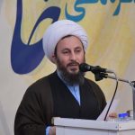حضور امام جمعه شهرستان خوی در مراسم غبارروبی وعطرافشانی گلزار مطهر شهدای خوی بمناسبت هفته نیروی انتظامی 🔹این مراسم با حضور حجت‌ الاسلام‌ والمسلمین قاسم خانی امام جمعه شهرستان خوی، معاون فرمانداری خوی و جمعی از فرماندهان نظامی و روسای ادارات با حضور در گلزار مطهر شهدای خوی ضمن غبارروبی و گلباران مزار مطهر شهدا و قرائت فاتحه، با آرمان‌های انقلاب اسلامی و شهدای گرانقدر بمناسبت هفته نیروی انتظامی، تجدید میثاق کردند.