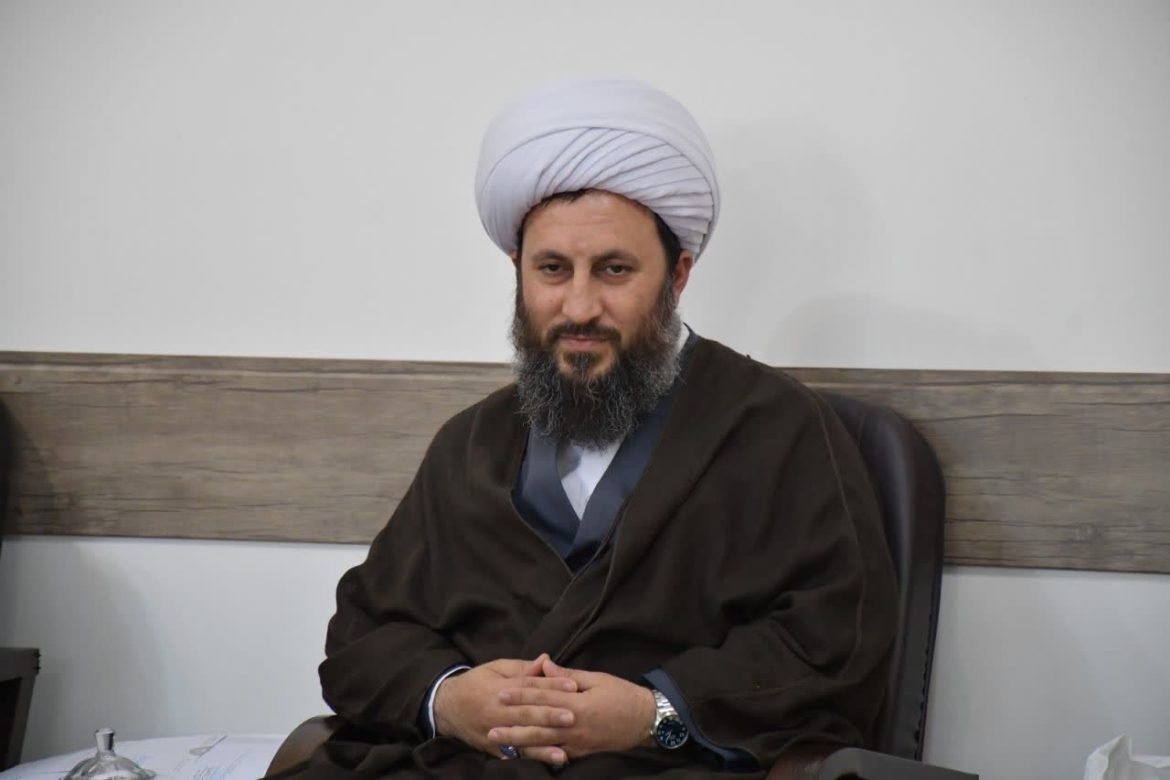 جلسه هیأت امنا حوزه علمیه خواهران شهرستان خوی با حضور امام جمعه شهرستان خوی