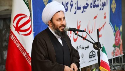 حضور و سخنرانی امام جمعه شهرستان خوی در آیین افتتاح آموزشگاه ۶ کلاسه 