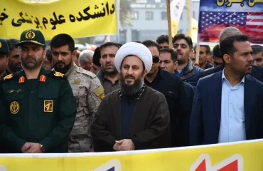 مراسم راهپیمایی یوم الله ۱۳ آبان ماه، روز ملی مبارزه با استکبار جهانی و روز دانش آموز با حضور امام جمعه شهرستان خوی