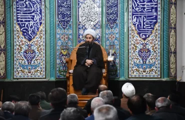 سخنرانی امام جمعه شهرستان خوی در مراسم عزاداری ایام فاطمیه در مسجد شیخ نوایی(ره)