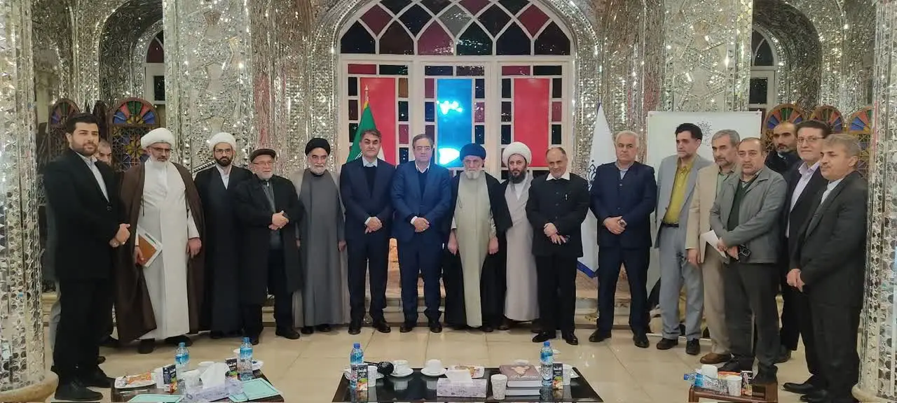 برگزاری نشست شورای سیاستگذاری همایش بینالمللی بزرگداشت حضرت آیتالله العظمی خویی برگزاری نشست شورای سیاستگذاری همایش بینالمللی بزرگداشت حضرت آیتالله العظمی خویی