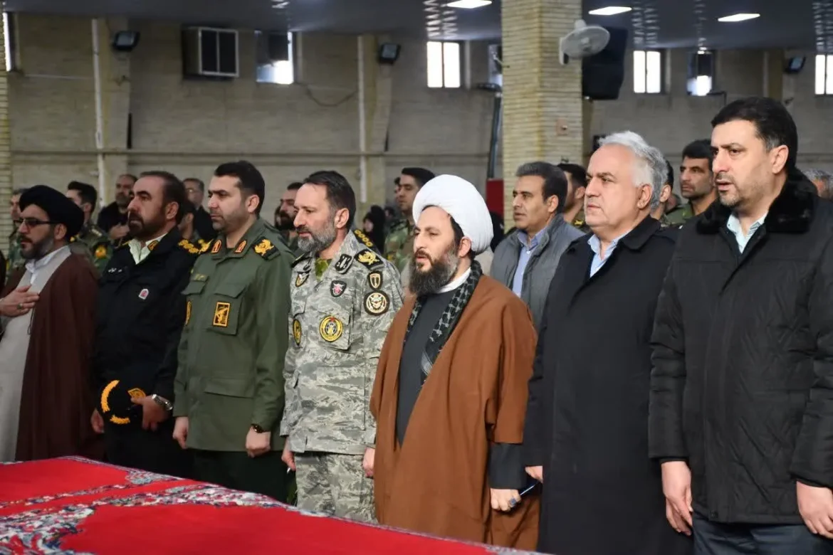 حضور امام جمعه شهرستان خوی در تجمع مردمی یوم الله ۹ دی روز بصیرت و میثاق امت با ولایت در محل مصلی امام خمینی (ره) شهرستان خوی
